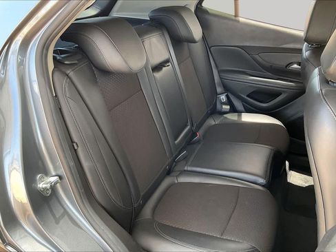 Used 2019 Buick Encore Preferred FWD image 18