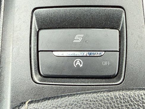 Used 2020 Ford Fusion SE FWD image 24