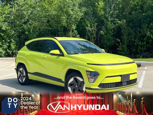Certified 2024 Hyundai Kona SEL FWD image 1
