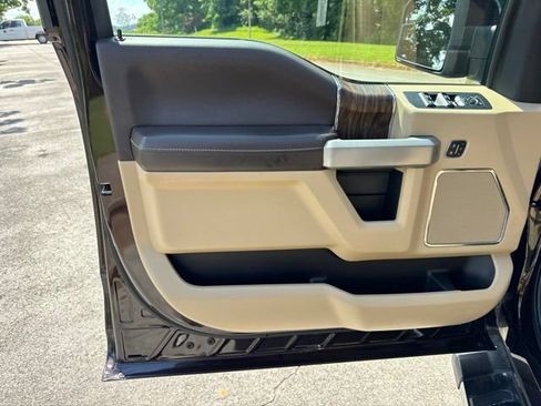 Used 2019 Ford F150 Lariat w/ Trailer Tow Package AWD/4WD image 14