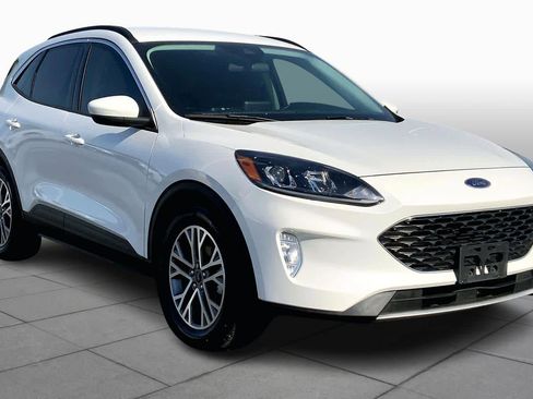 Used 2022 Ford Escape SEL w/ Technology Package image 3