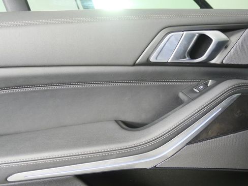 Certified 2024 BMW X5 xDrive40i image 13