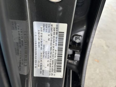 Used 2025 MAZDA MAZDA3 s image 33