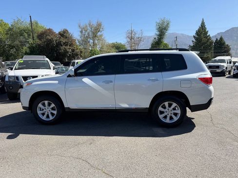 Used 2012 Toyota Highlander FWD image 15
