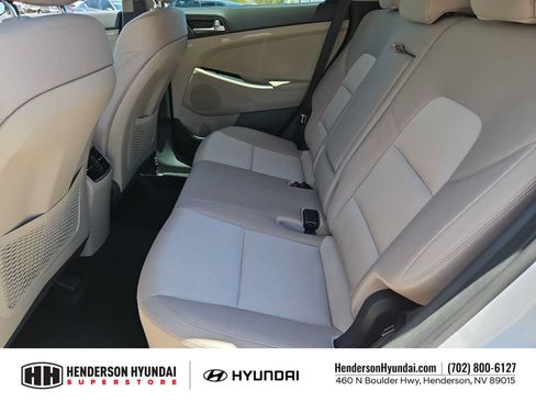 Used 2018 Hyundai Tucson Value w/ Cargo Package FWD image 19