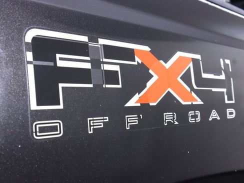 Used 2011 Ford F250 Lariat w/ Lariat Ultimate Pkg AWD/4WD image 45