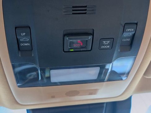 Used 2024 Lexus ES 350 w/ Premium Package image 29