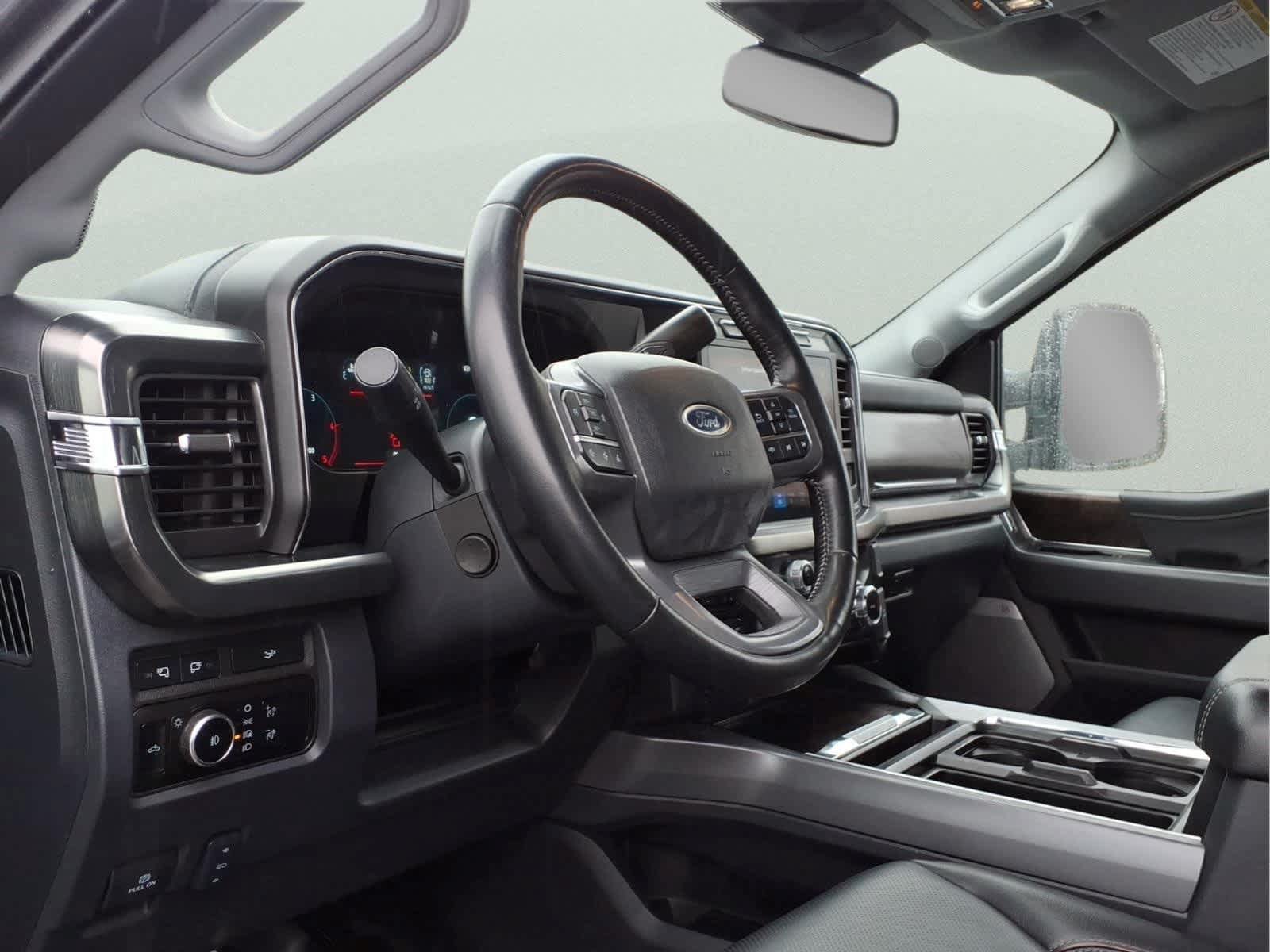Used 2024 Ford F250 Lariat AWD/4WD image 14