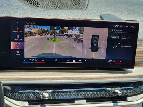 Certified 2024 BMW X5 sDrive40i w/ M Sport Package image 28