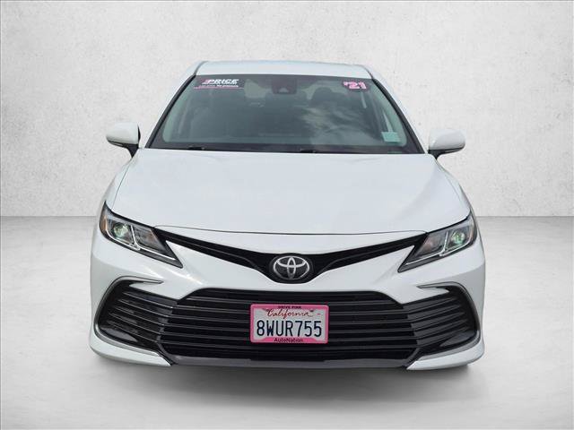 Used 2021 Toyota Camry LE w/ Convenience Package FWD image 2