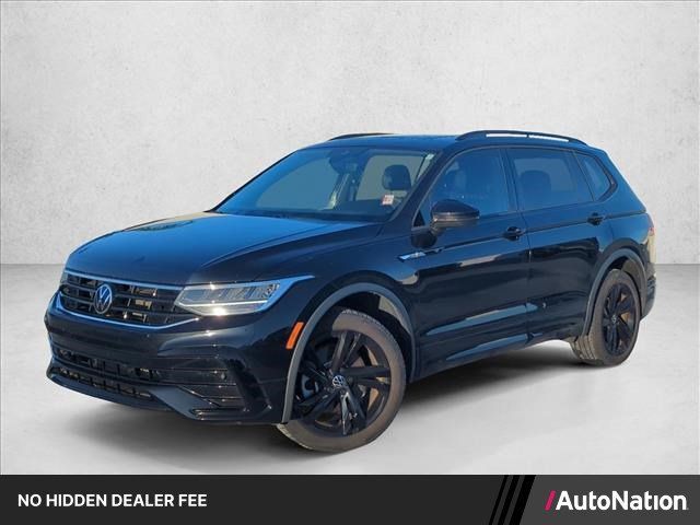 Used 2023 Volkswagen Tiguan SE R-Line FWD image 1