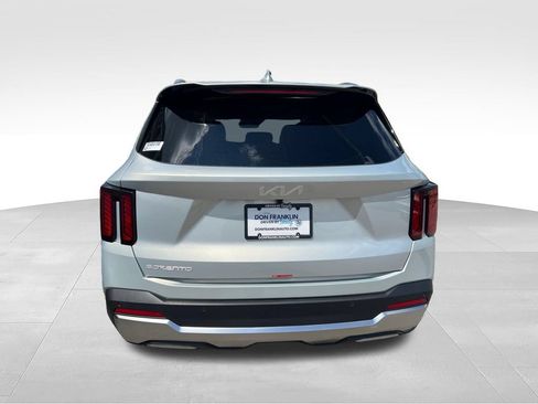 New 2026 Kia Sorento S w/ S Panoramic Sunroof Package FWD image 4