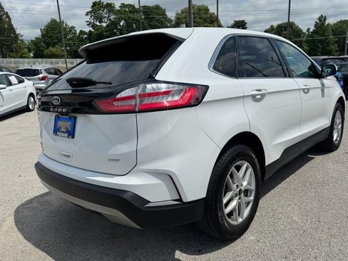 Used 2024 Ford Edge SEL AWD/4WD image 3