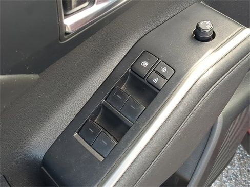 Used 2024 Toyota Highlander XSE image 20