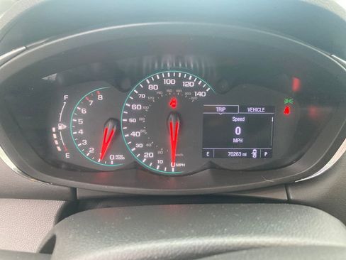 Used 2019 Chevrolet Trax LT w/ LT Convenience Package image 19