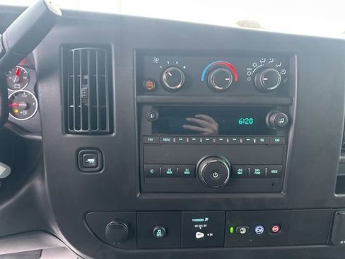 New 2025 Chevrolet Express 2500 w/ Safety Package image 22