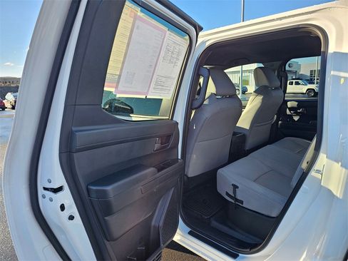 Used 2025 Toyota Tacoma SR5 image 16