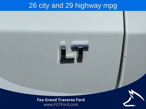 Used 2025 Chevrolet TrailBlazer LT AWD/4WD image 9