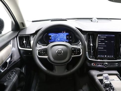 Used 2023 Volvo S90 B6 Ultimate w/ Lounge Package AWD/4WD image 12
