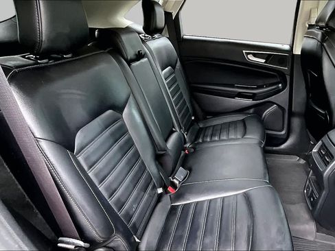 Used 2020 Ford Edge SEL w/ Convenience Package AWD/4WD image 38