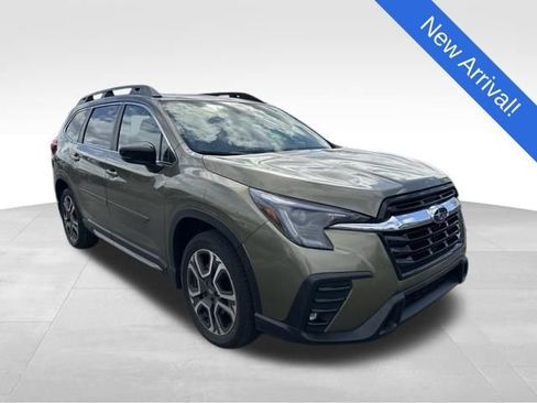 Used 2025 Subaru Ascent Limited image 1