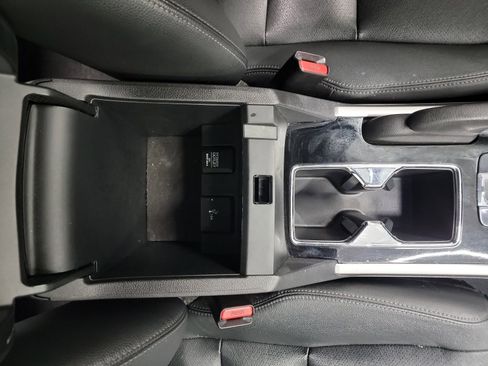 Used 2017 Honda Accord EX-L image 29