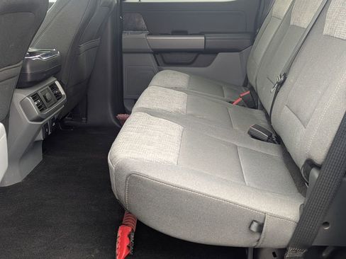 Used 2022 Ford F150 XLT w/ Equipment Group 302A High image 18