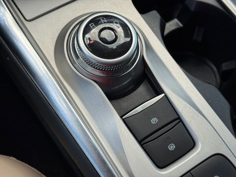 Used 2021 Ford Explorer Limited w/ Equipment Group 301A image 32