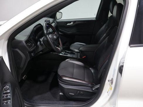 Used 2024 Ford Escape ST-Line AWD/4WD image 9
