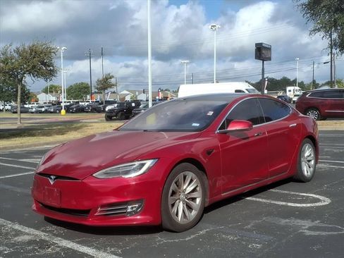 Used 2018 Tesla Model S 75D AWD/4WD image 10