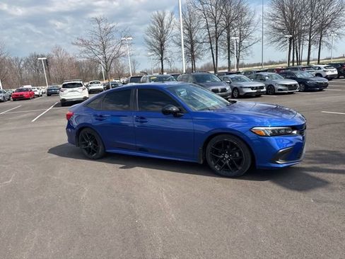 Used 2024 Honda Civic Sport image 9