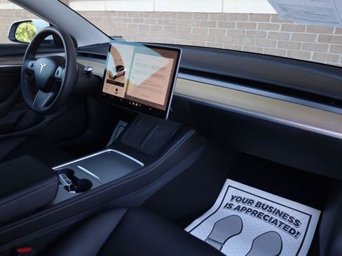 Used 2023 Tesla Model 3 Standard Range RWD image 28