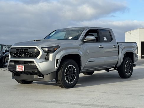 New 2026 Toyota Tacoma TRD Sport image 11