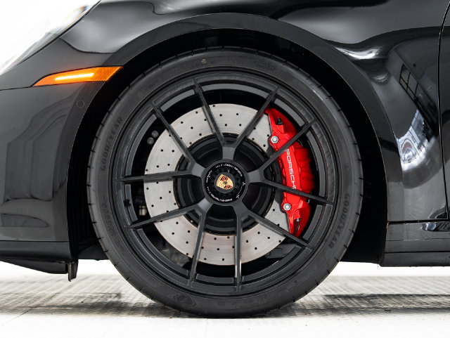 Certified 2026 Porsche 911 Carrera T RWD image 37
