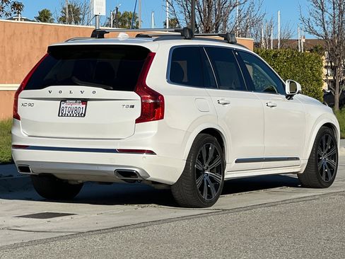 Used 2020 Volvo XC90 T8 Inscription image 4