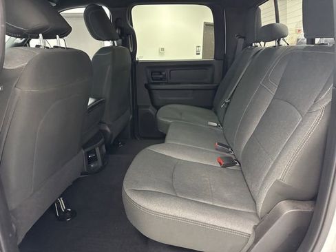 Used 2024 RAM 3500 Tradesman w/ Chrome Appearance Group image 22