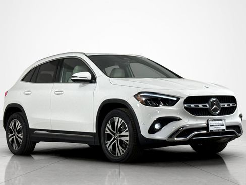 Used 2025 Mercedes-Benz GLA 250 image 7