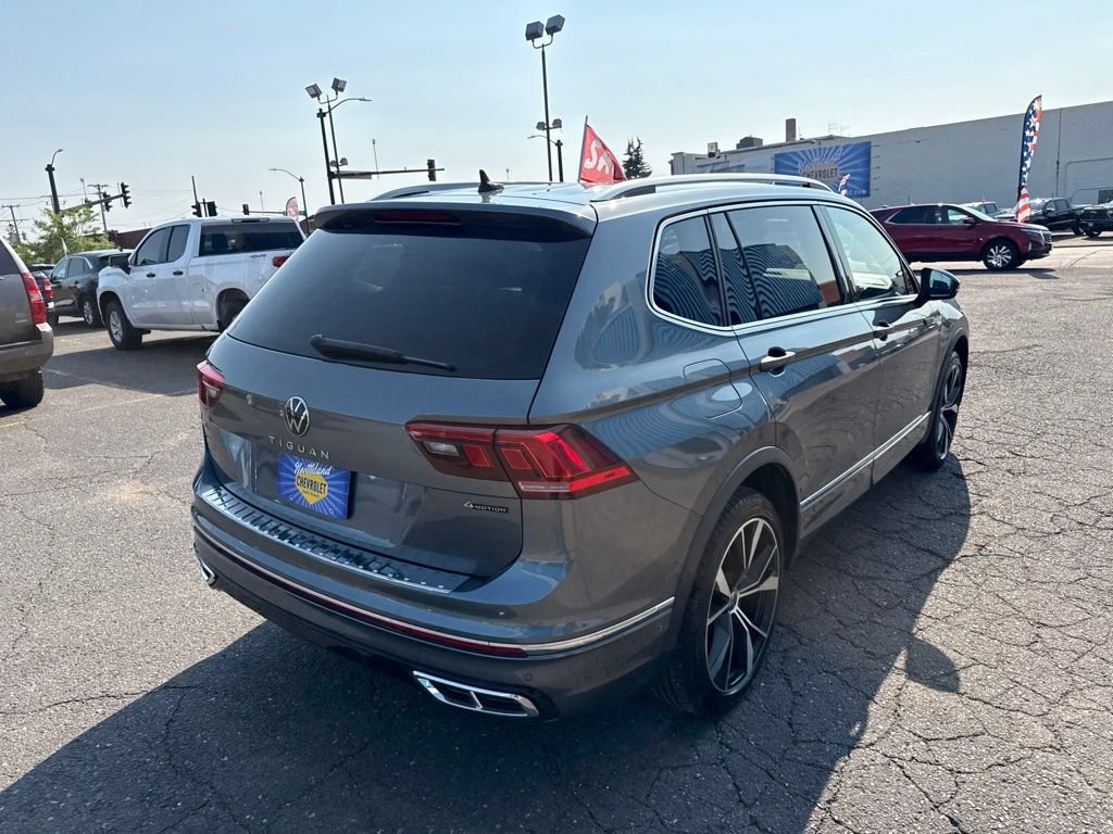 Used 2022 Volkswagen Tiguan SEL R-Line AWD/4WD image 13