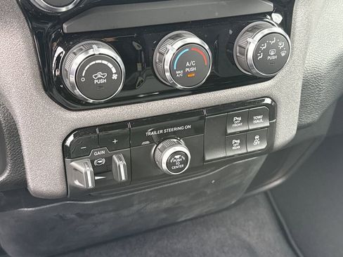New 2026 RAM 1500 Express RWD image 35
