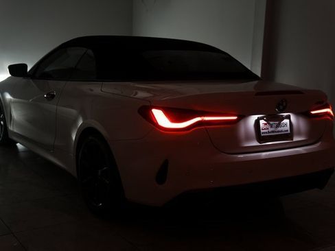 Used 2021 BMW 430i Convertible image 23