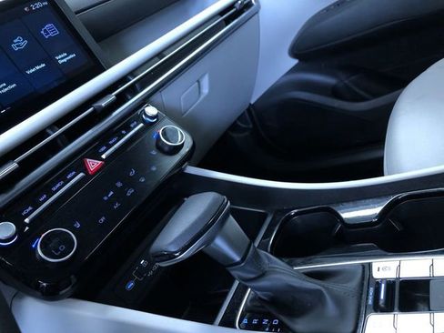 Used 2025 Hyundai Tucson SEL image 28