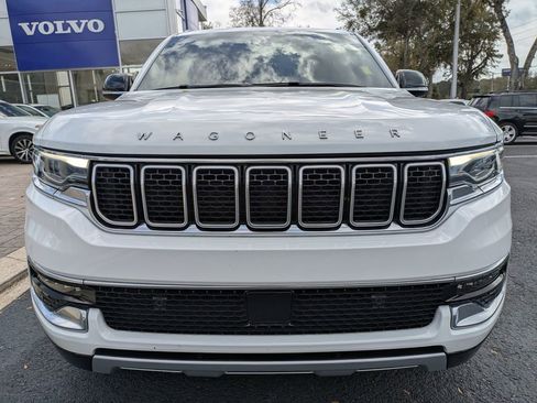 Used 2024 Jeep Wagoneer Series II w/ Premium Group I image 9