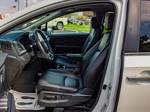 Used 2021 Honda Odyssey EX-L image 12