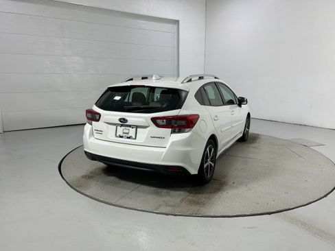 Used 2021 Subaru Impreza 2.0i Premium AWD/4WD image 32