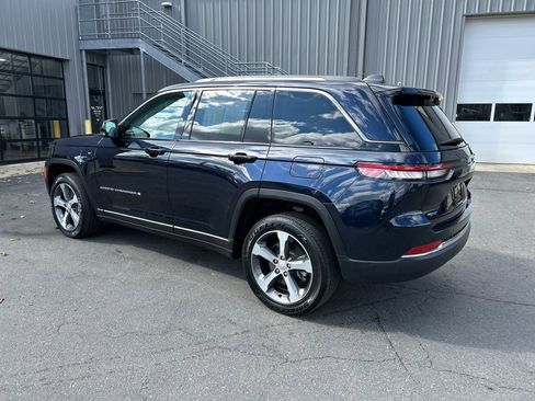 Used 2024 Jeep Grand Cherokee Limited 4xe w/ Luxury Tech Group II image 6