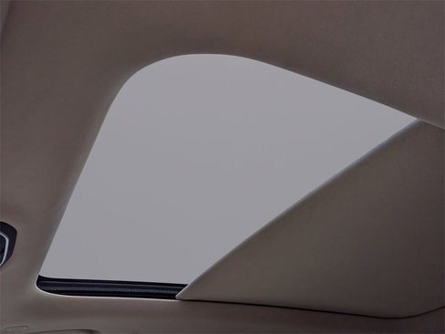 Used 2021 Jeep Grand Cherokee L Limited w/ Luxury Tech Group II image 19