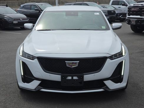 Used 2024 Cadillac CT5 V RWD image 3