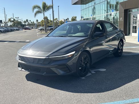 New 2026 Hyundai Elantra Sport FWD image 2