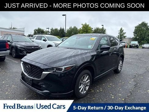 Used 2024 MAZDA CX-5 AWD 2.5 S w/ Preferred Package image 3