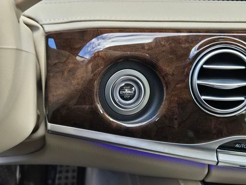 Used 2019 Mercedes-Benz S 560 Sedan image 37